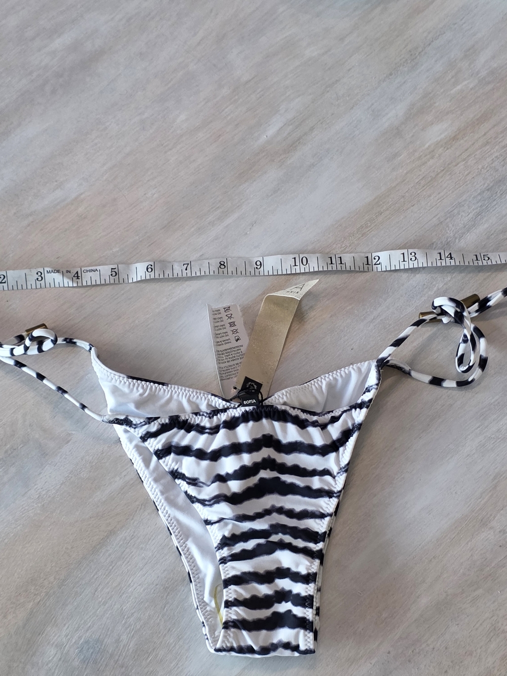 BREEZE SLIM TIE SIDE BOTTOM by SOFIA BY VIX /M/ NWT
